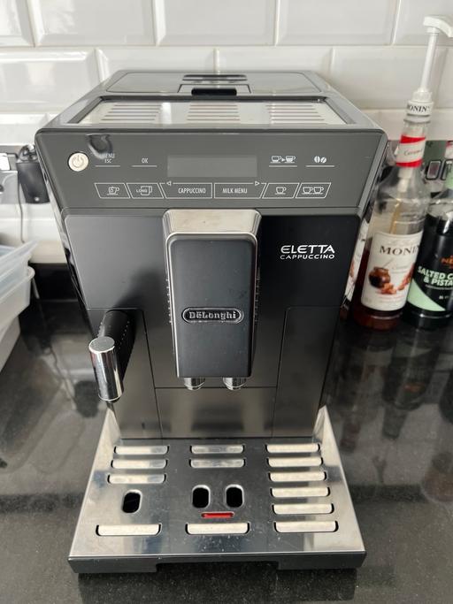 Buy & Sell Bedfordshire Luton - Photos for Delonghi Eletta (44.66x) Coffee Machine