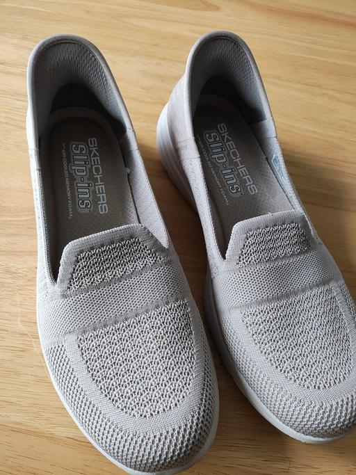 Buy & Sell Longley Sheffield - Photos for Slip in Sketchers, ladies size 6
