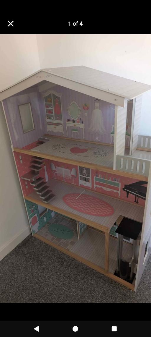 Buy & Sell Hillstown Bolsover - Photos for Barbie doll house