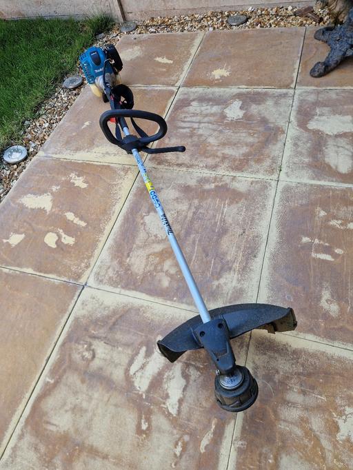 Buy & Sell Whittington Lichfield - Photos for MAKITA EBH253L PETROL STRIMMER