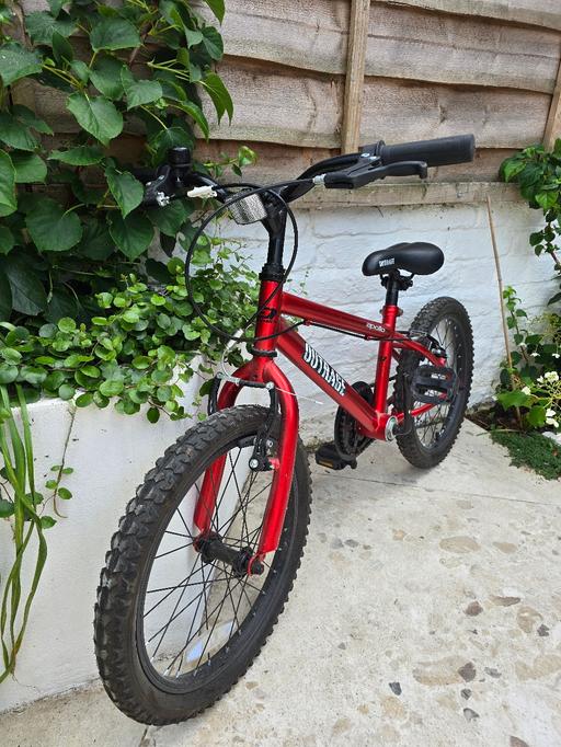 Buy & Sell North Kensington West London - Photos for Apollo children bike almost brand NEW