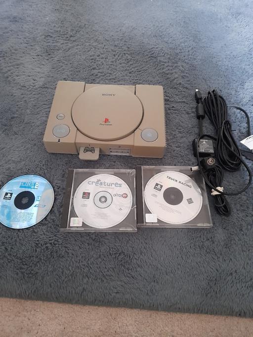 Buy & Sell West Midlands Solihull - Photos for PlayStation one console no controller
