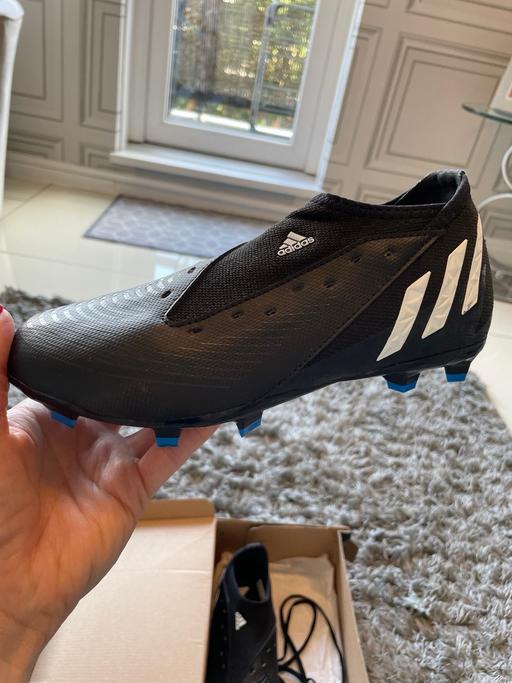 Buy & Sell Surrey Quays South East London - Photos for Adidas football boots uk 3
