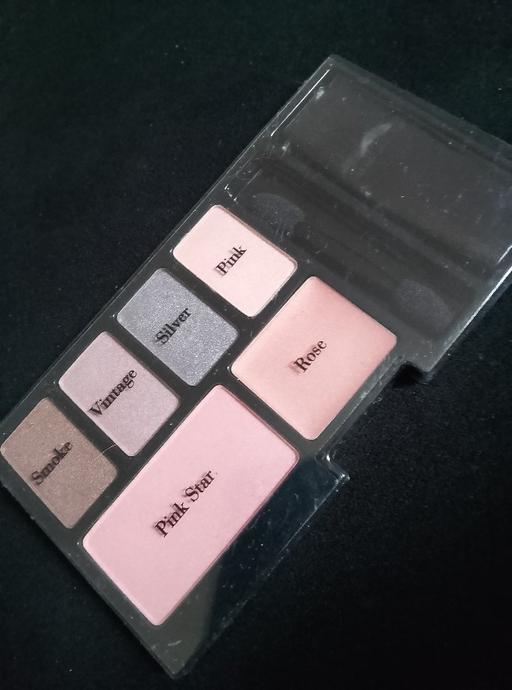 Buy & Sell West Midlands Dudley - Photos for Make up