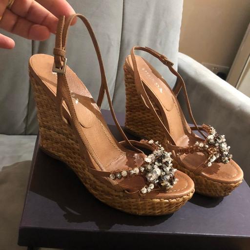 Buy & Sell Gants Hill East London - Photos for Prada wedges size Uk 4