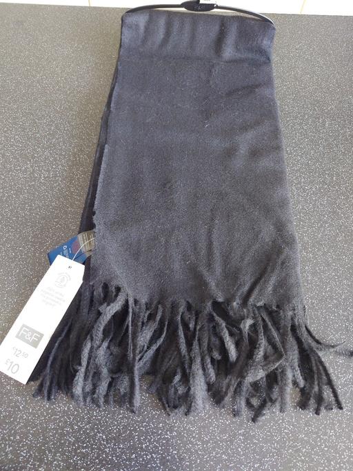 Buy & Sell Woodthorpe Charnwood - Photos for Women's black scarf one size