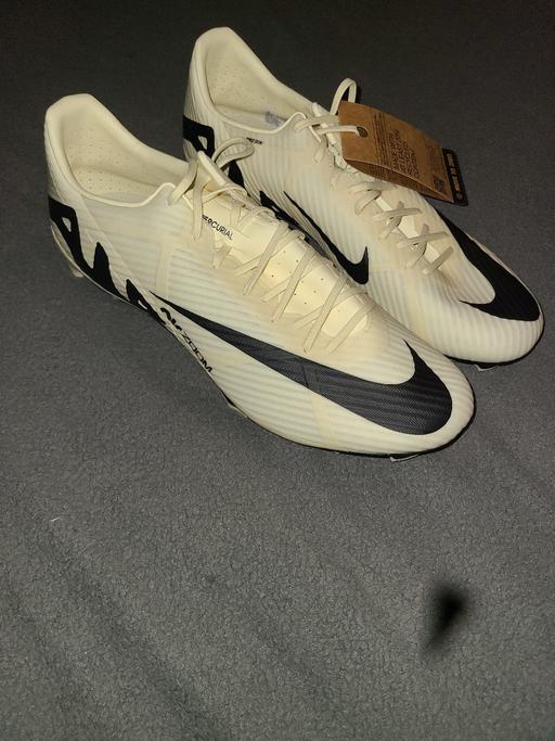 Buy & Sell Walsall Town Centre Walsall - Photos for Mens Nike Football Boots Size 12