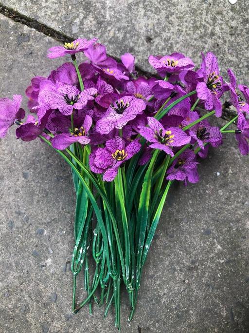 Buy & Sell West Midlands Wolverhampton - Photos for Artificial flowers