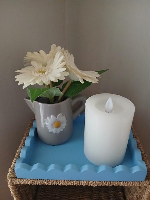 Buy & Sell Radcliffe Bury - Photos for Artificial Flowers/Pot Like New