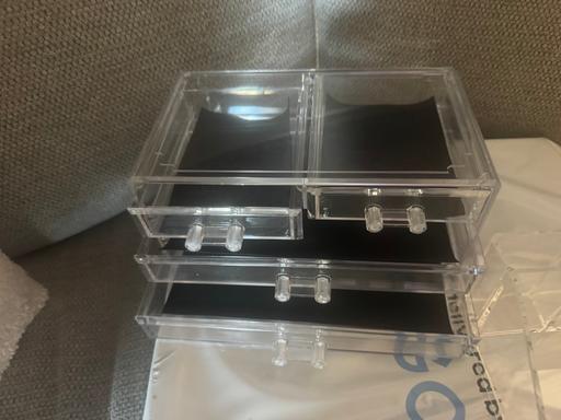 Buy & Sell West Midlands Dudley - Photos for Acrylic clear make up organiser