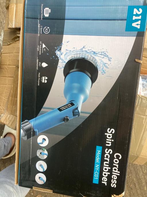 Buy & Sell Essex Braintree - Photos for Cordless spin scrubber 21v