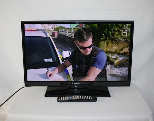 Buy & Sell West Yorkshire Wakefield - Photos for Luxor 27.5 inch LED TV with Freeview HD