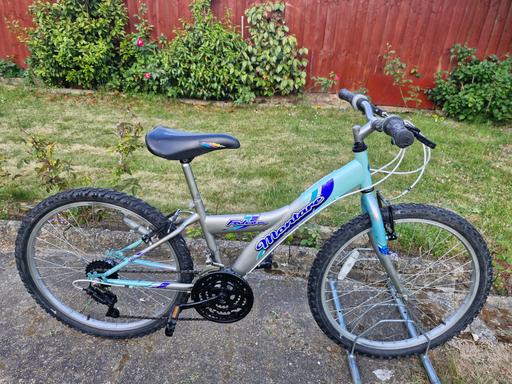 Buy & Sell West London Hillingdon - Photos for GIRLS FALCON BIKE BICYCLE
