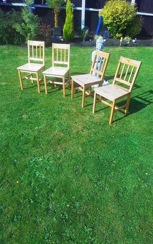 Buy & Sell Swinley Wigan - Photos for SET OF 4 KITCHEN CHAIRS