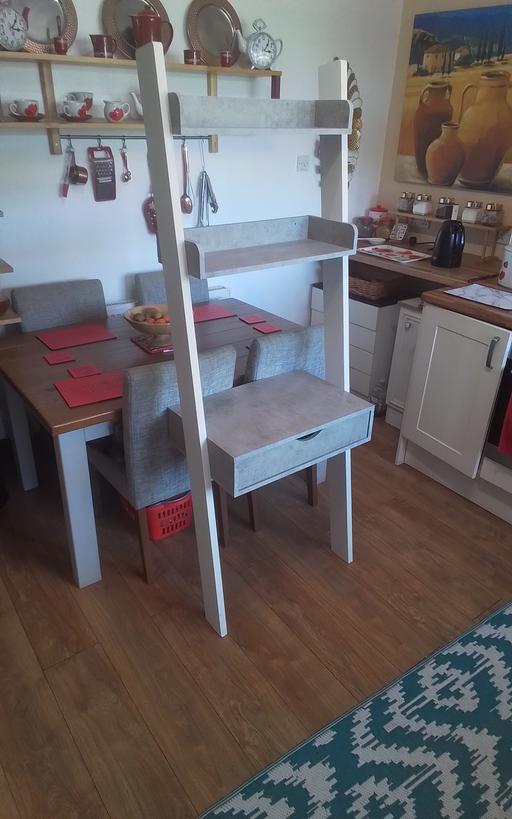 Buy & Sell Swinley Wigan - Photos for LADDERED SHELVING WITH DRAWER