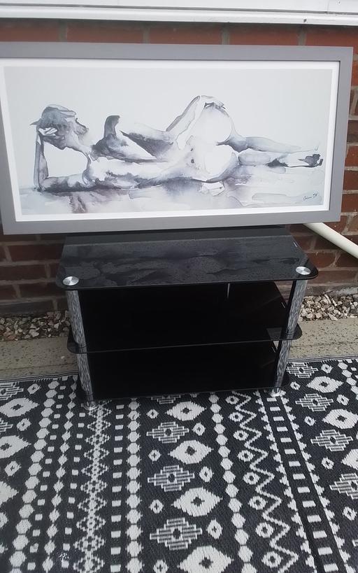 Buy & Sell Swinley Wigan - Photos for TV UNIT AND PICTURE