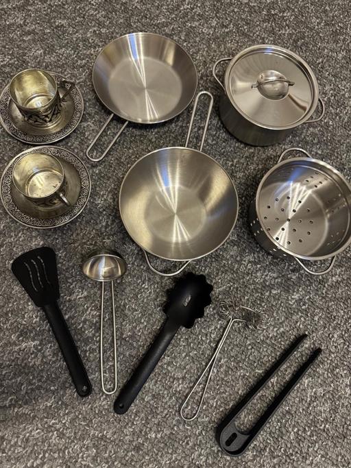 Buy & Sell West Yorkshire Kirklees - Photos for 14 piece metal IKEA toy cookware set