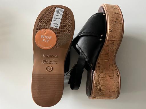 Buy & Sell South East London Riddlesdown - South East London - Photos for River Island black sandals wedges 3 wide fit