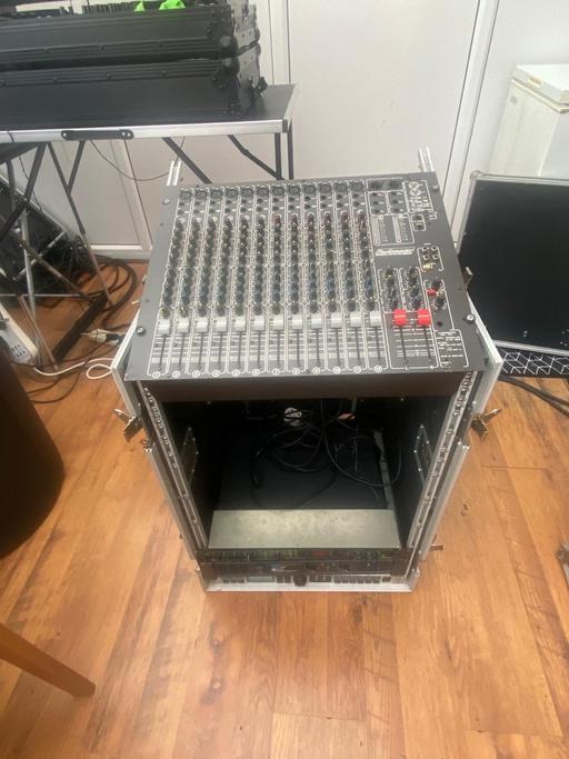 Buy & Sell West Midlands Wolverhampton - Photos for 19 16 U Rack with wheels