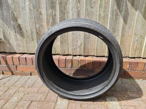 Vehicles Small Heath Birmingham - Photos for 255/30/20 Delinte Car Tyre