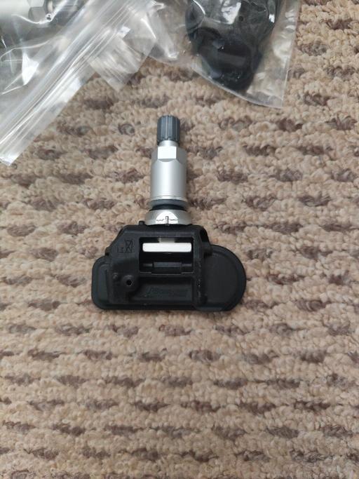 Vehicles Erdington Birmingham - Photos for Mercedes TPMS sensor