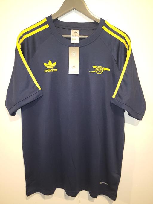 Buy & Sell Wellingborough North Northamptonshire - Photos for ARSENAL training shirt