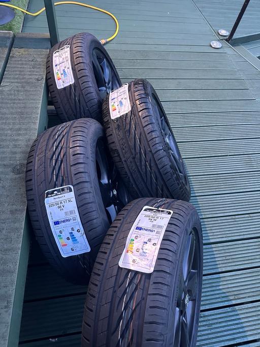 Vehicles Pensnett Dudley - Photos for Astra J Alloy wheels