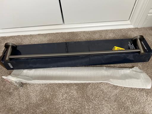 Buy & Sell Arnos Grove North London - Photos for Bristan Towel Rail - Gun Metal Grey colour