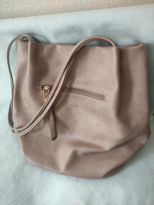 Buy & Sell Grafton Street Industrial Estate West Northamptonshire - Photos for New hand bag