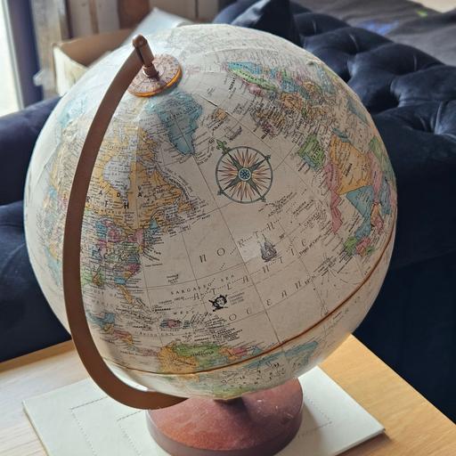 Buy & Sell Fobbing Thurrock - Essex - Photos for 12 inch Globe - Globemaster