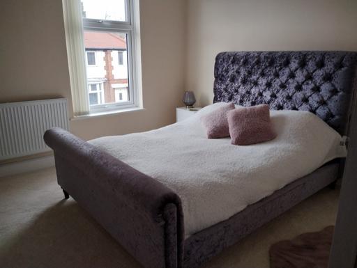 Buy & Sell Leek Staffordshire Moorlands - Photos for king-size bed