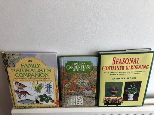 Buy & Sell Formby Sefton - Photos for HARD BACK GARDEN BOOKS