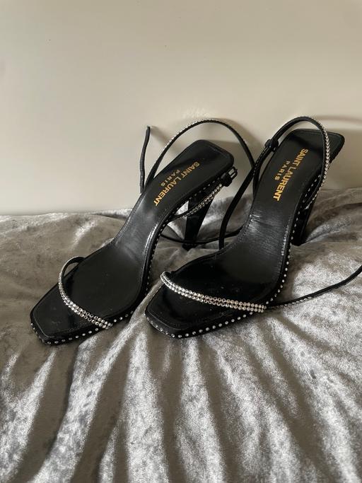 Buy & Sell White City West London - Photos for Saint Laurent women heels