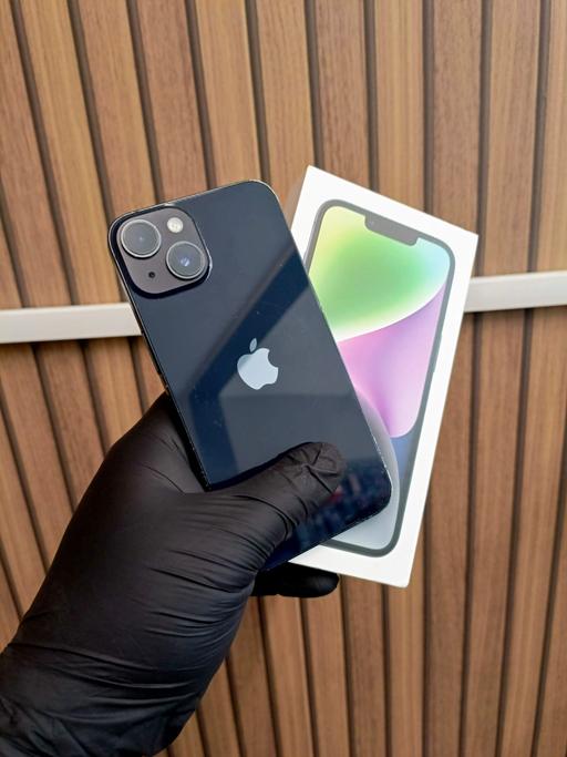 Buy & Sell Old Trafford Manchester - Photos for Apple iphone 14 256 GB Unlocked With Box