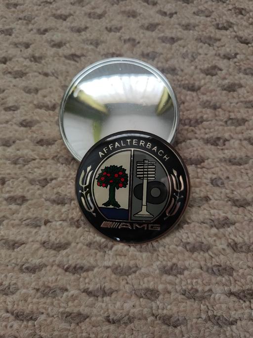 Vehicles Erdington Birmingham - Photos for Mercedes bonnet badge