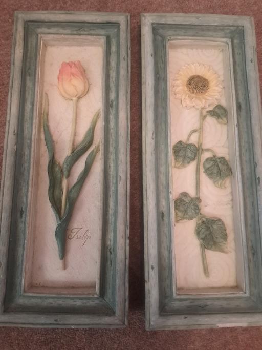 Buy & Sell Stourbridge Dudley - Photos for Two vintage 3D ceramic plaques.