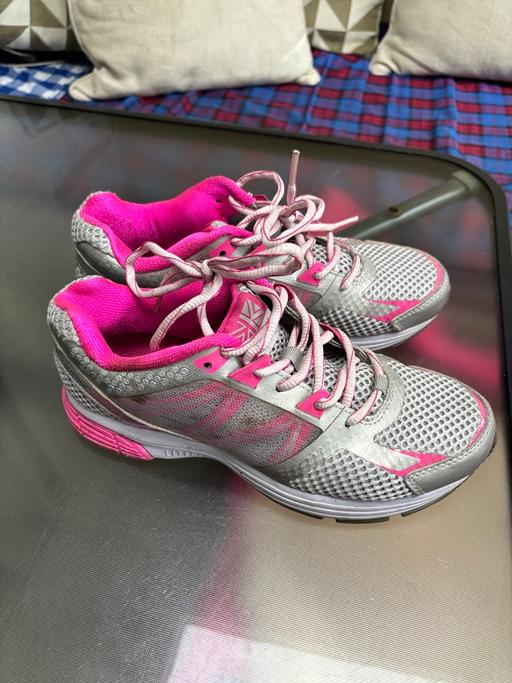 Buy & Sell Hackney Marshes East London - Photos for Karrimor Tempo 3 running shoes - UK 5