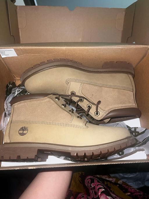 Buy & Sell Longsight Manchester - Photos for Timberland boots