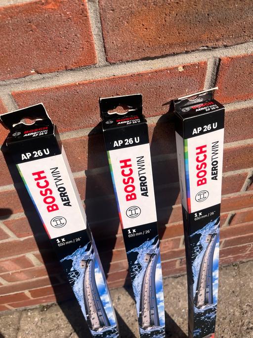 Vehicles Southport Sefton - Photos for Bosch wiper blades