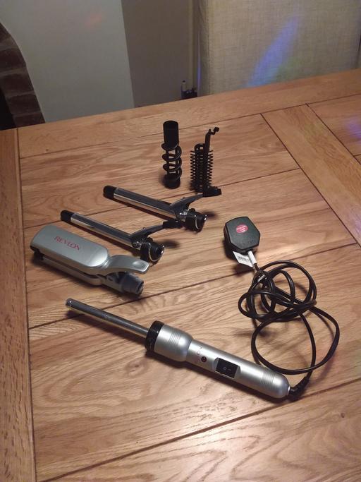 Buy & Sell Willenhall Walsall - Photos for Revlon Straighteners/ Curlers