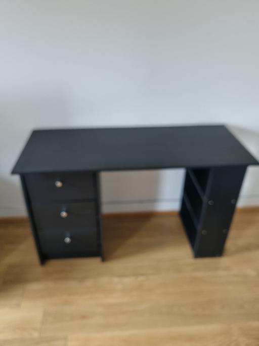 Buy & Sell Goodmayes East London - Photos for Study Table
