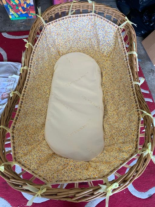 Buy & Sell Preston Dorset - Photos for Vintage wicker crib and stand