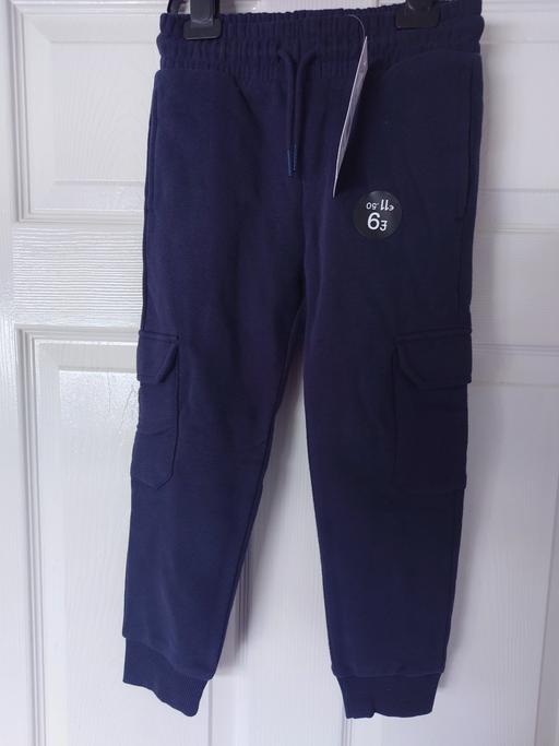 Buy & Sell Woodthorpe Charnwood - Photos for Boys navy joggers size 5-6 years