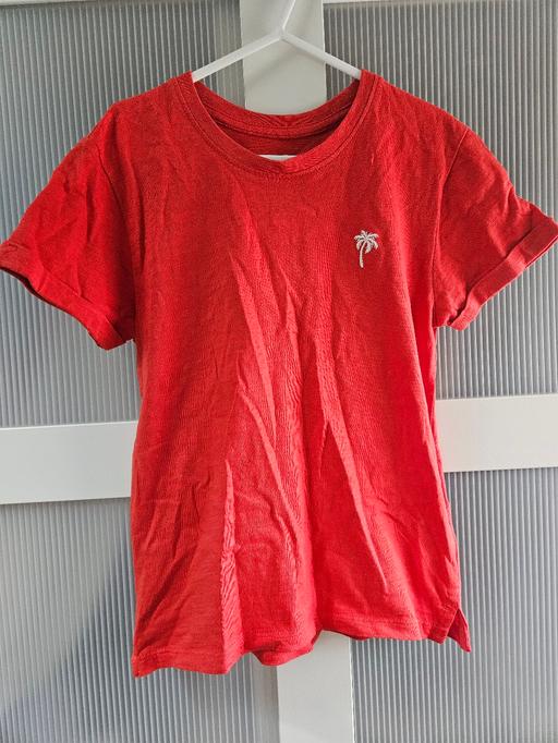 Buy & Sell Weston Point Halton - Photos for Age 6-7 PRIMARK red tshirt