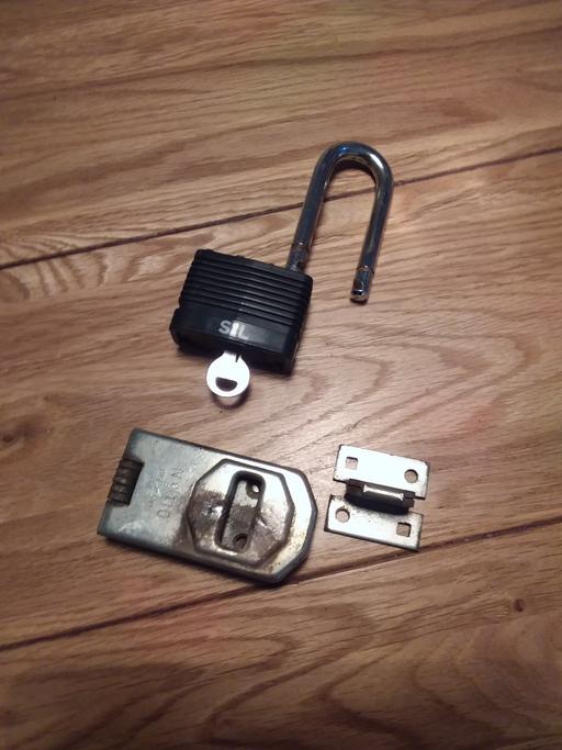 Buy & Sell Willenhall Walsall - Photos for Padlock and Hasp & Staple