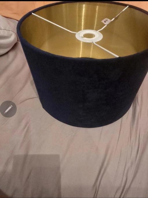 Buy & Sell Becontree Heath East London - Photos for Navy velvet ceiling light pendent