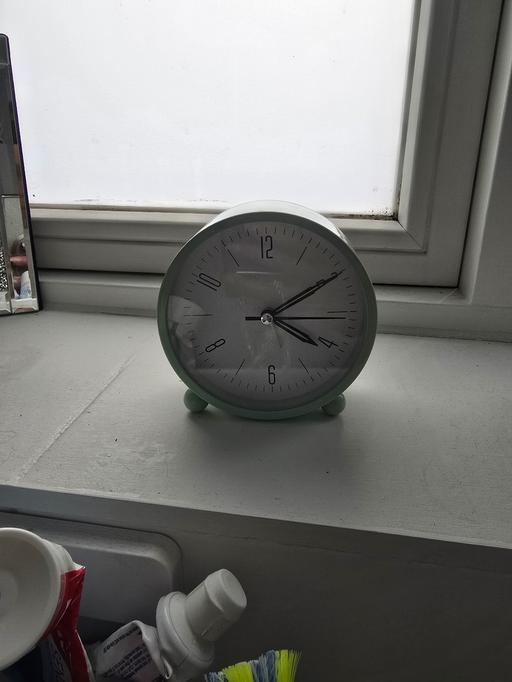 Buy & Sell Becontree Heath East London - Photos for Pastel Green Alarm Clock
