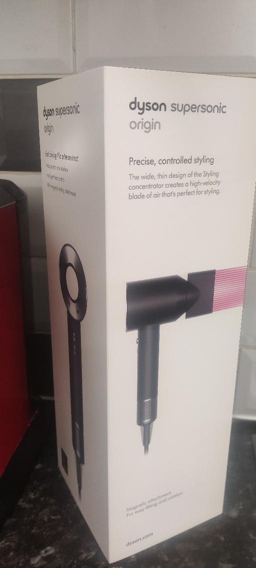 Buy & Sell Commercial Road East London - Photos for Dyson supersonic origin hairdryer