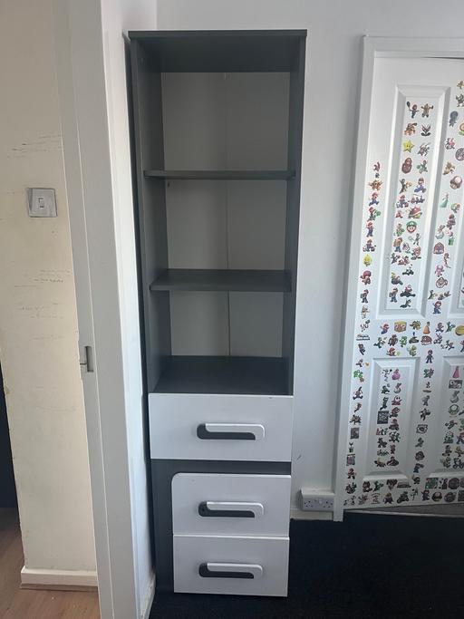 Buy & Sell Grange Park North London - Photos for Cupboard
