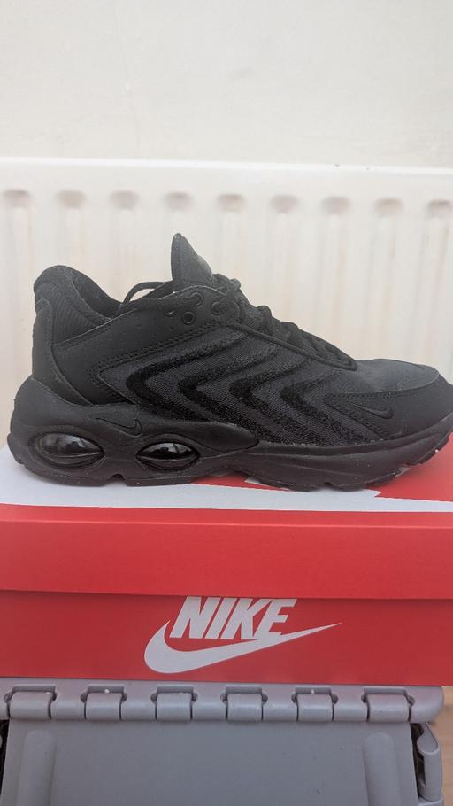 Buy & Sell Forest Gate East London - Photos for Nike Air Max TW Black UK 7